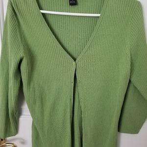 V neck lime green spring sweater